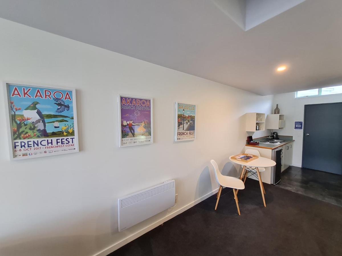 The Wharf Seaview Apartments By Avi Akaroa Esterno foto