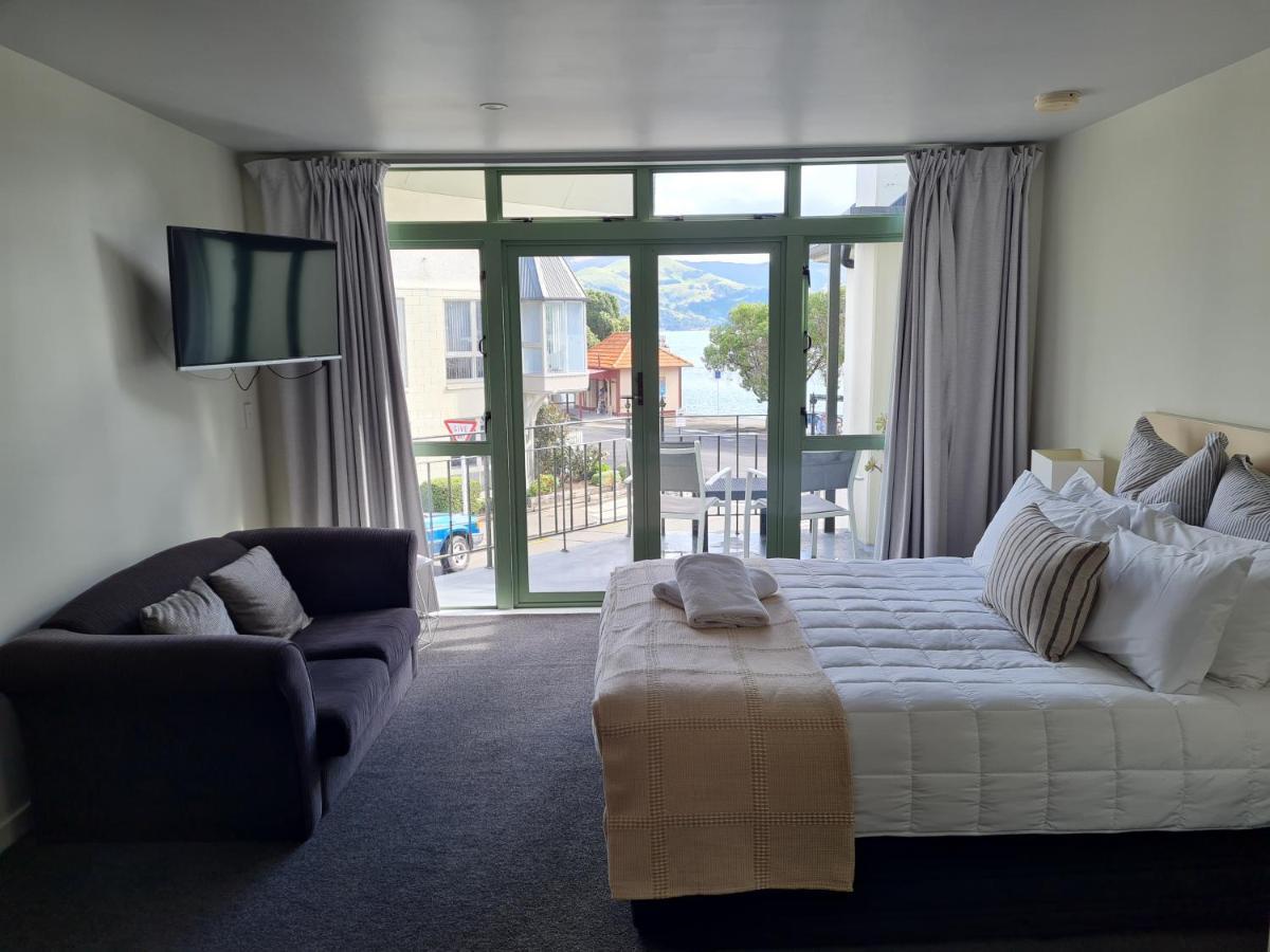 The Wharf Seaview Apartments By Avi Akaroa Esterno foto